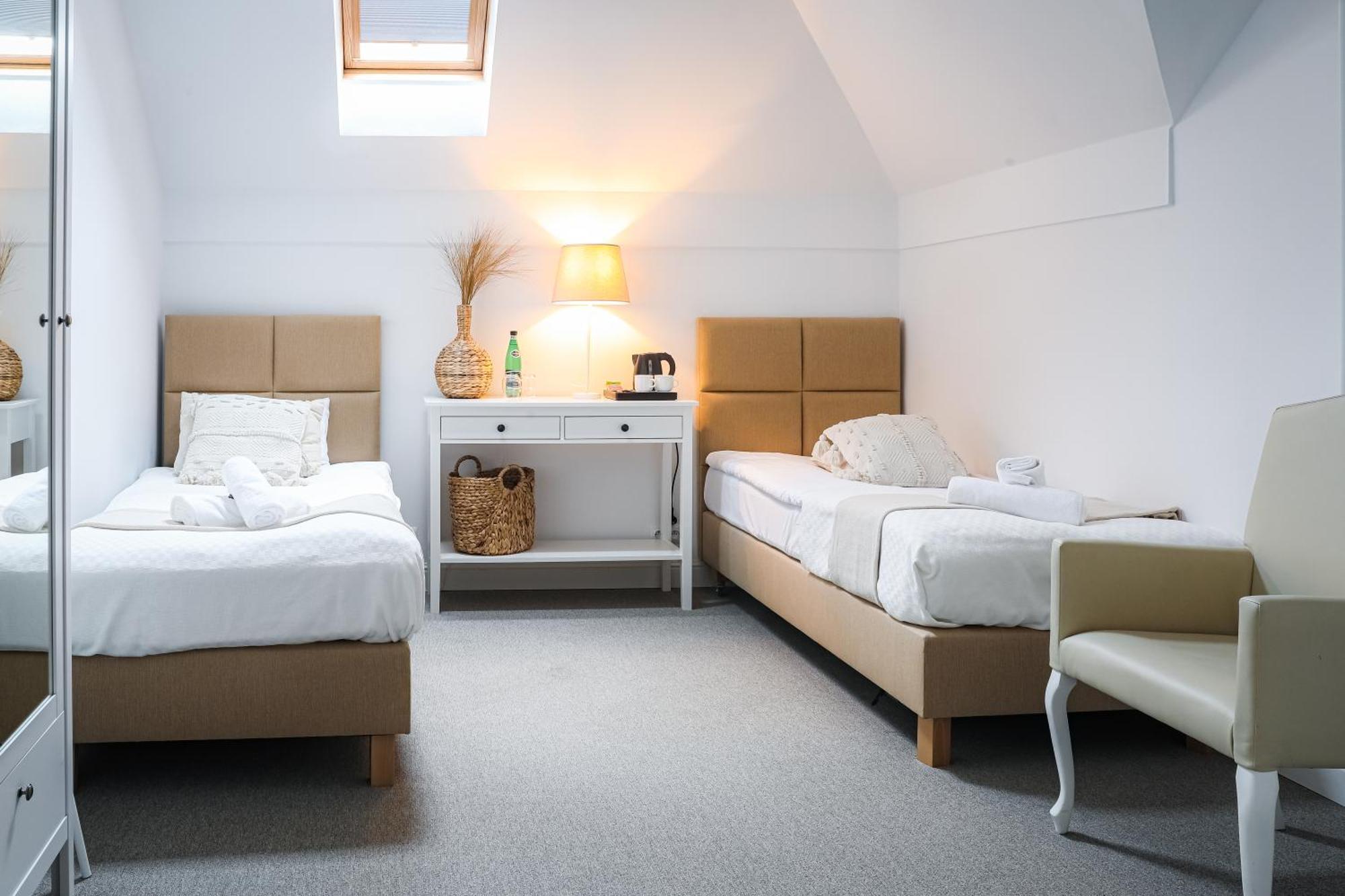 Dwor 3* Konstancin-Jeziorna